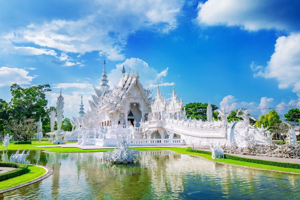 Tour destination Chiang Rai in thailand - VIP transportation available